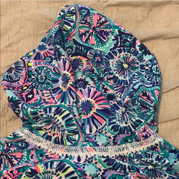 Lilly Pulitzer UPF 50+ Harmon Hoodie - Picture 13 of 14